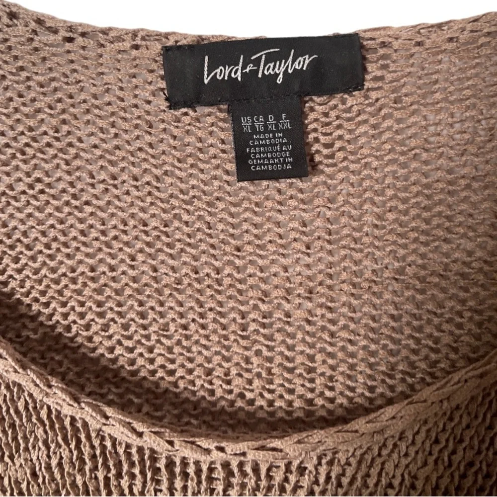 Lord and Taylor Tan Crewneck Knit Cotten Blend Sweater in Sahara Tan XL‎